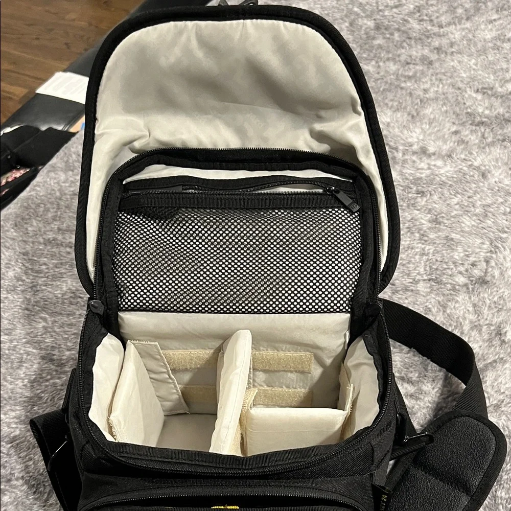 Black Camera Shoulder Bag